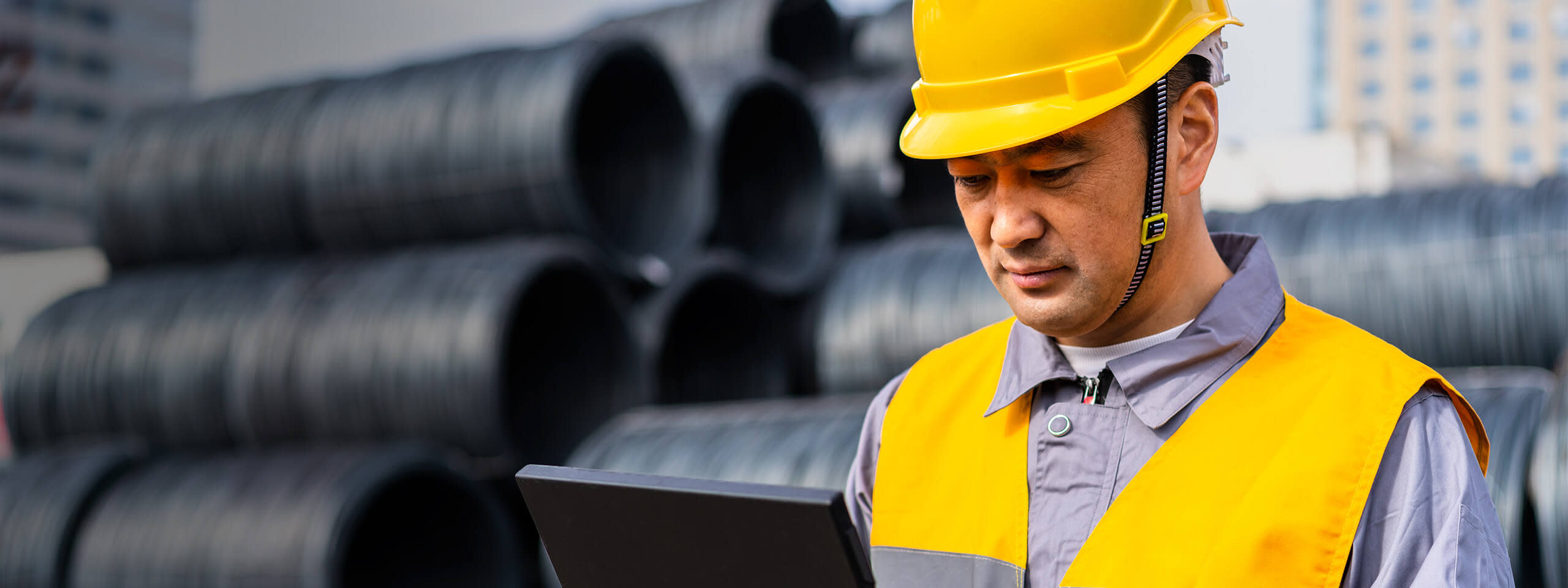 Subcontractor using a tablet on site